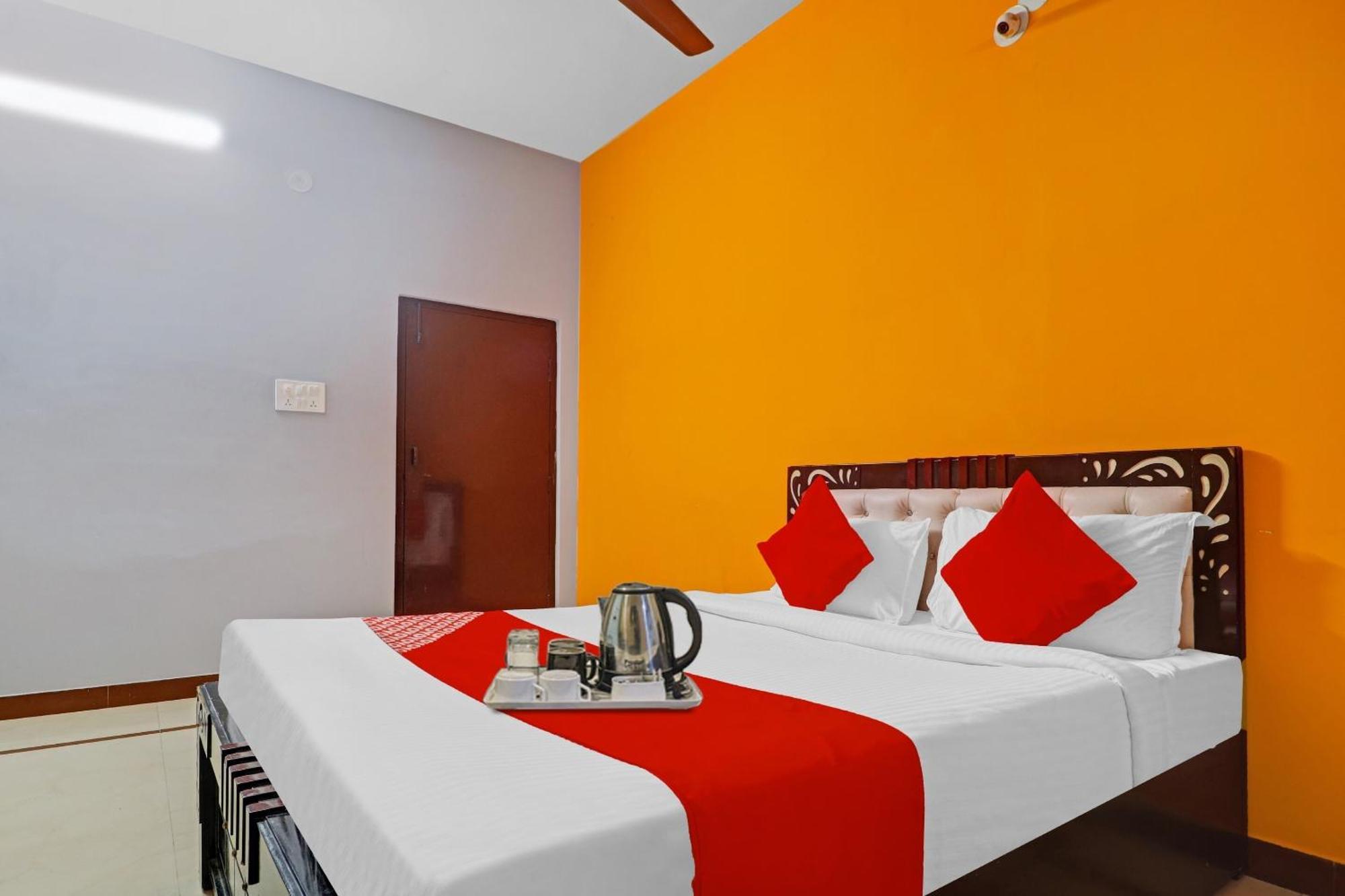 Hotel O Jagannath Near Shilparamam Kondapur  Buitenkant foto