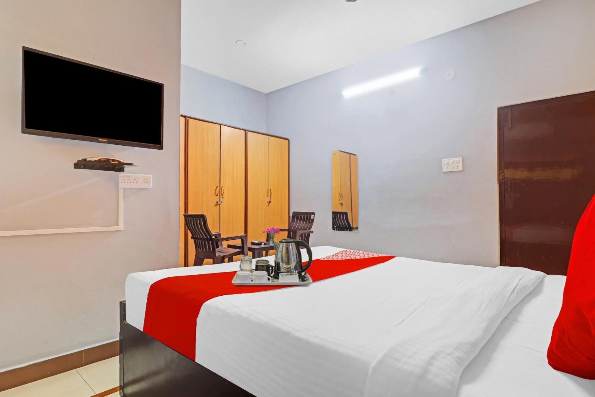 Hotel O Jagannath Near Shilparamam Kondapur  Buitenkant foto